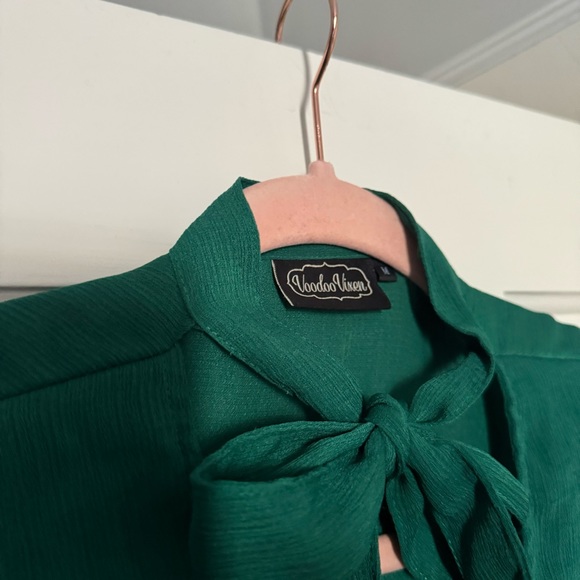 VooDoo Vixen Green Tie Front Button Top - Picture 4 of 7